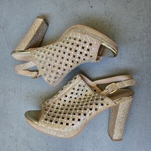 Gold Glitter Women's Heels NEGOTIABLE